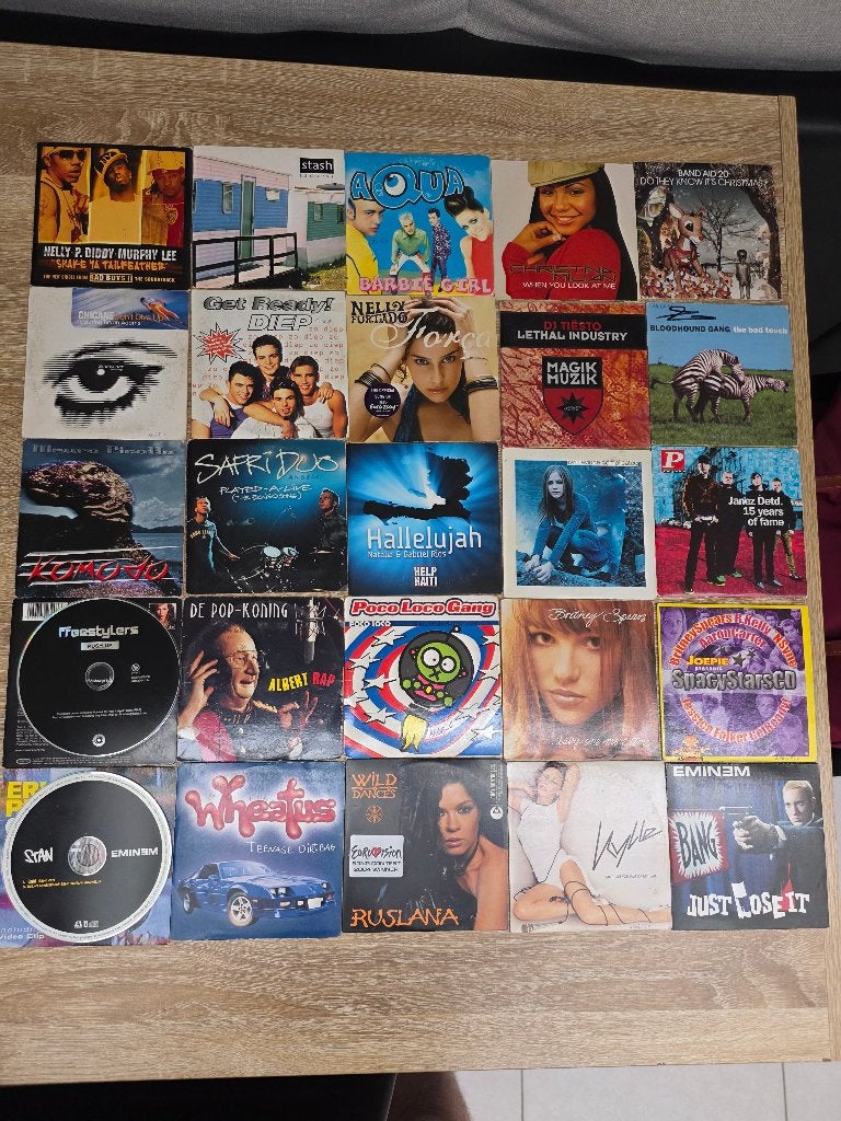 Verzameling 25 cd singles, Ophalen of Verzenden, Zo goed als nieuw, Pop