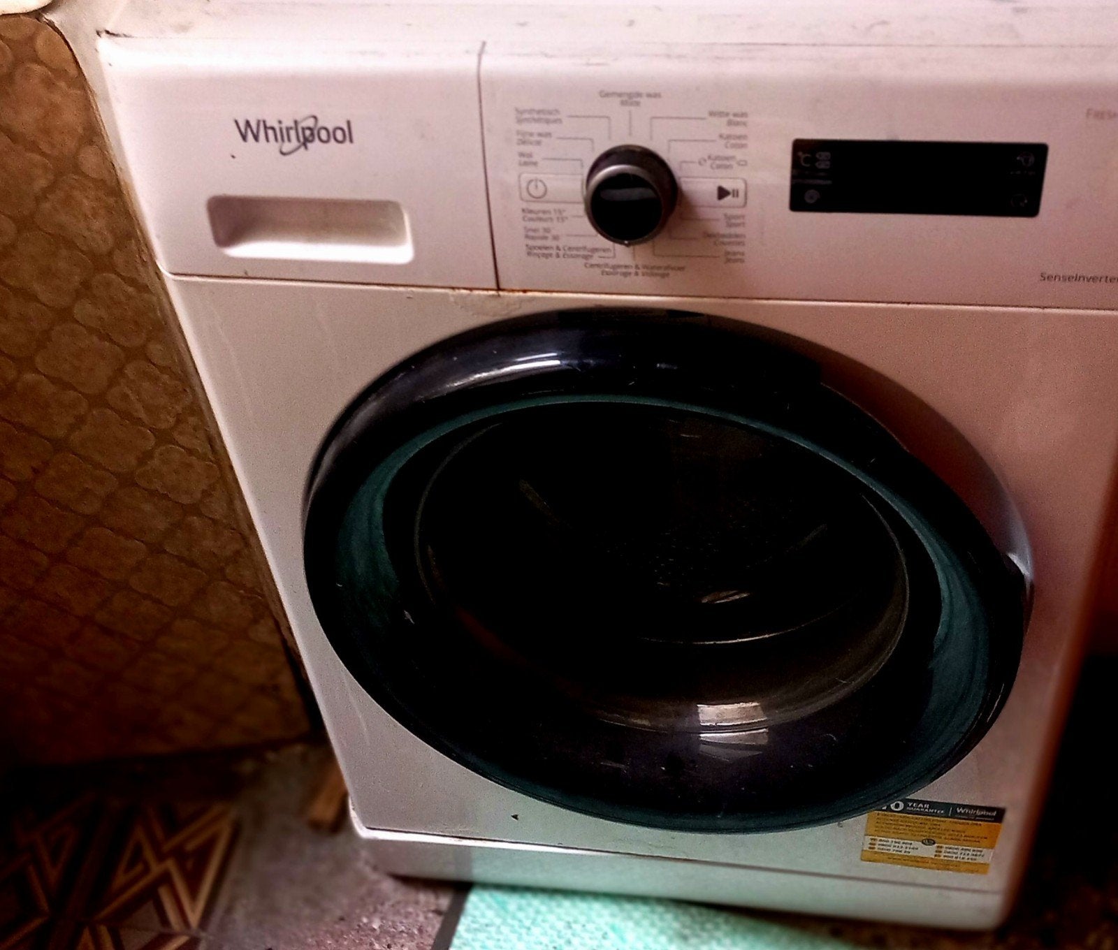 Machine à laver Whirlpool, 6 à 8 kg, Enlèvement, Comme neuf, Chargeur frontal
