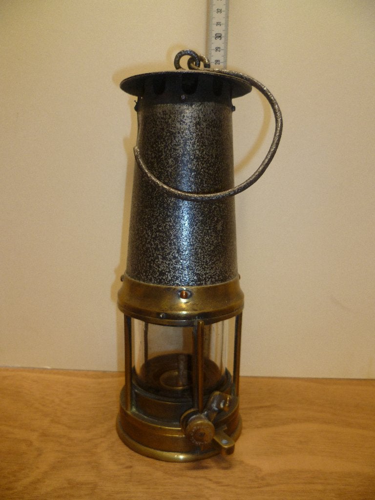 Mijnlamp Thorneburay Patent met speciale sluiting, Enlèvement ou Envoi