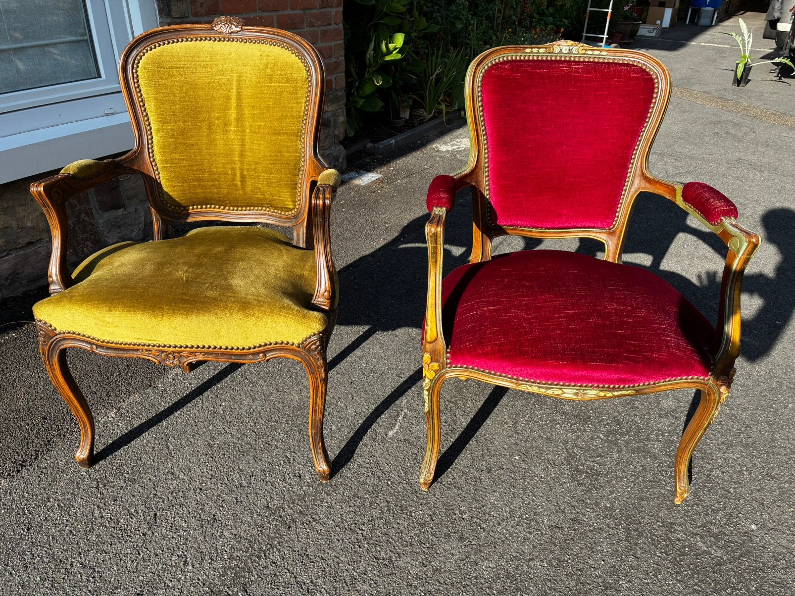 2 stoelen stijl Louis xv, Enlèvement