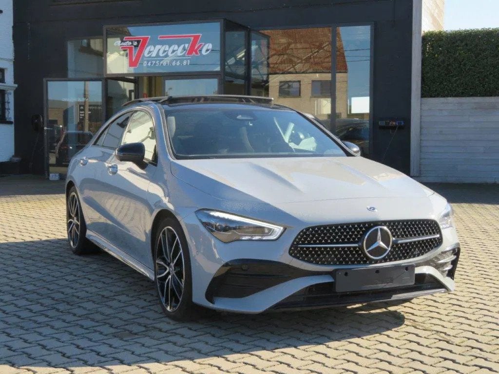 Mercedes-Benz CLA-Klasse 180 Full Option Amg-Pack (bj 2025), Gebruikt, Zwart, 4 cilinders, 136 pk
