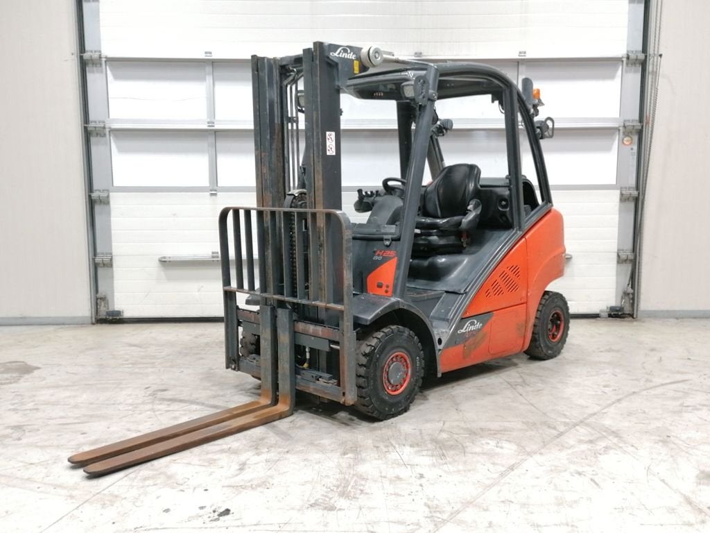 Linde H25T-01, 2000 à 3000 kg, LPG, Chariot élévateur, LINDE