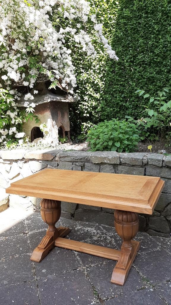 Table basse rétro en chêne de style flamand, Retro Vlaamse stijl, 50 à 100 cm, Comme neuf, Enlèvement