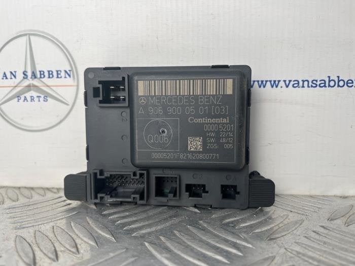 Centrale Deurvergrendelings Module van een Mercedes Sprinter, Gebruikt, -, -, 3 maanden garantie