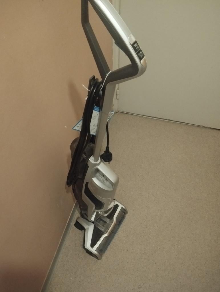 Aspirateur Laveur, Enlèvement, Comme neuf, Réservoir, Aspirateur