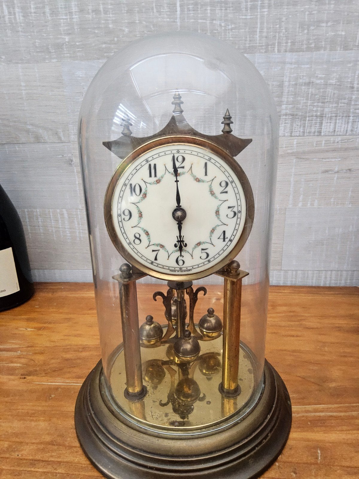 pendule 400 jours sous globe en verre, Enlèvement