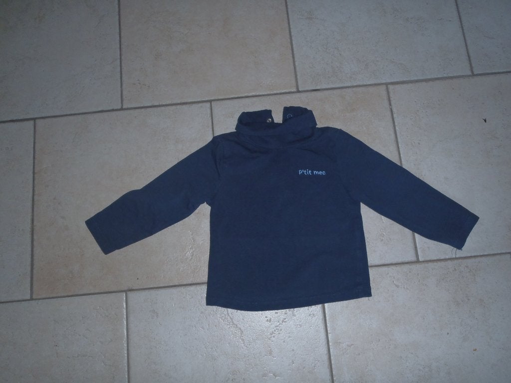1 blauw t-shirt met lange mouwen maat 80, Ophalen of Verzenden, Zo goed als nieuw, Jongetje, Truitje of Vestje