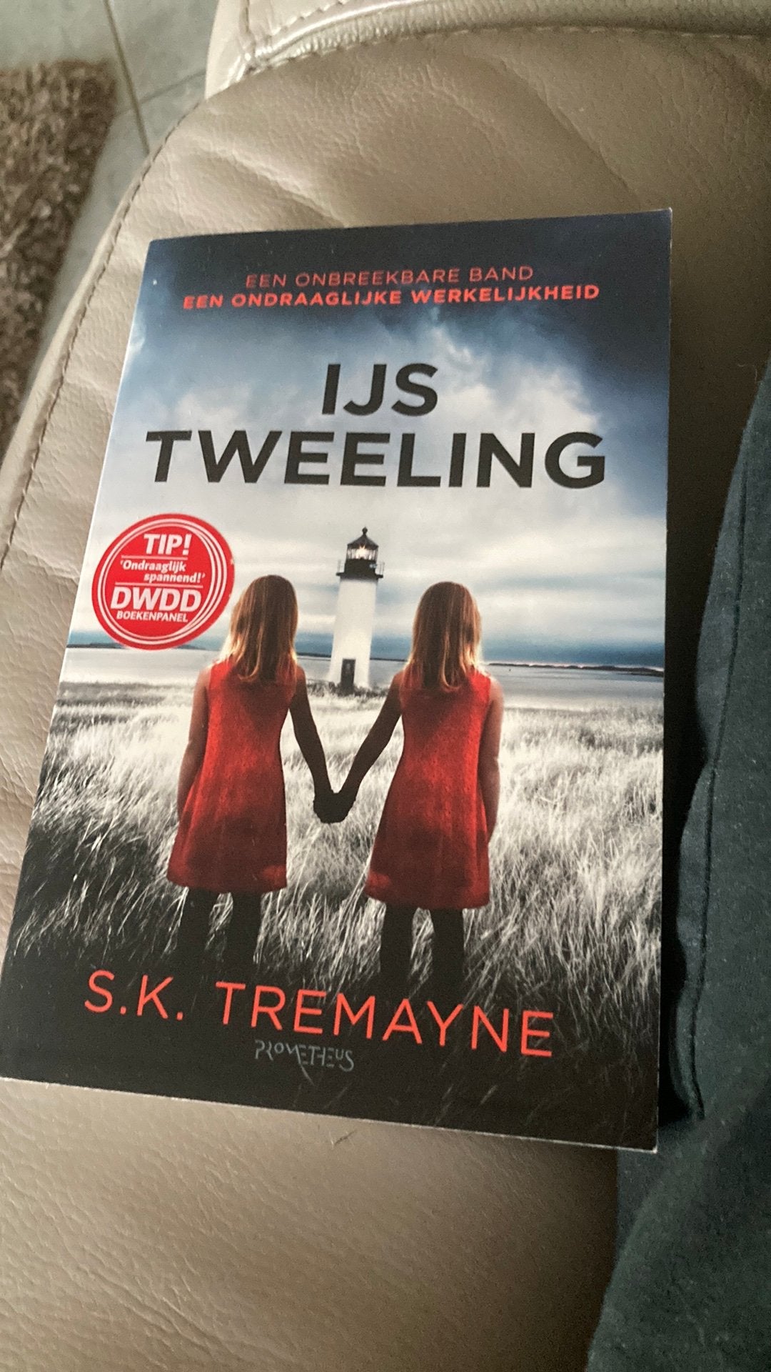 S.K. Tremayne - IJstweeling, Boeken, Ophalen of Verzenden, S.K. Tremayne