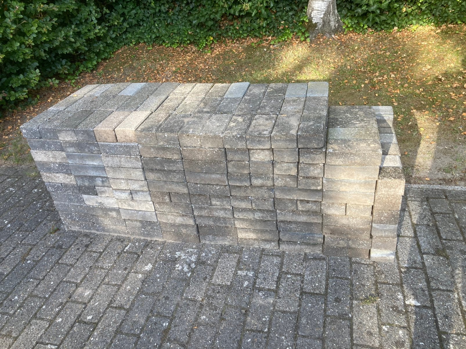 Betonklinkers ruim 11,5 m2, Tuin en Terras, Ophalen, Gebruikt, Klinkers, 10 m² of meer