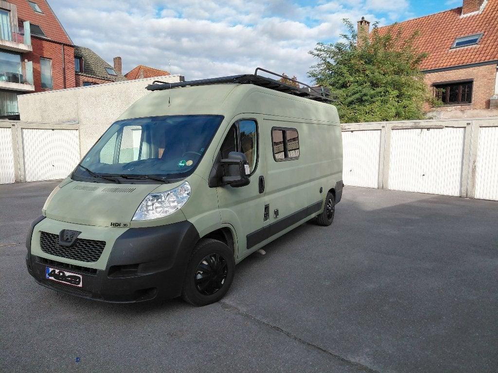 Off-Grid Peugeot Boxer Camper (2011)(geen gas), Overige merken, Chemisch toilet, Buscamper of Camperbus, Ladder