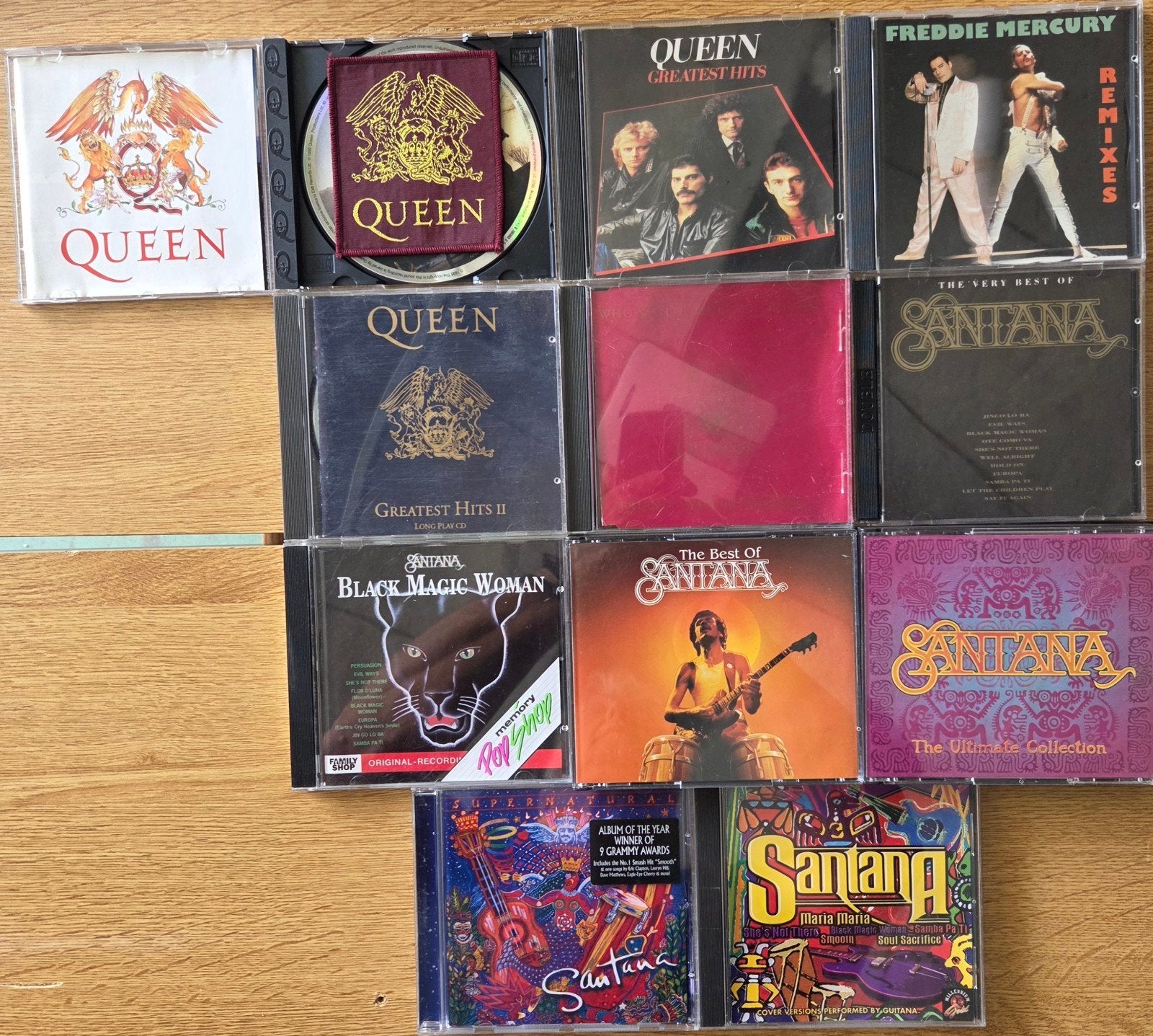 Lot Queen (met badge) en Santana, Ophalen of Verzenden