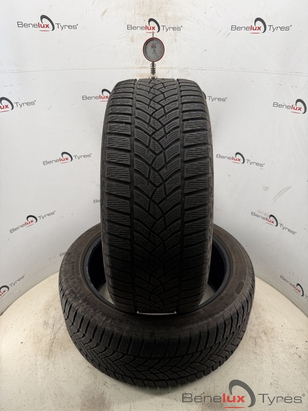 winter 255/45R20 105V Goodyear 255/45 R20 255/45/20 2554520, Auto-onderdelen, Ophalen, Gebruikt, 255 mm, -