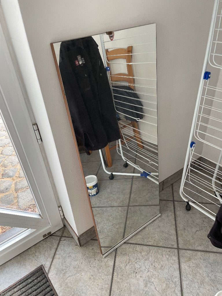 Gratis spiegel, Ophalen