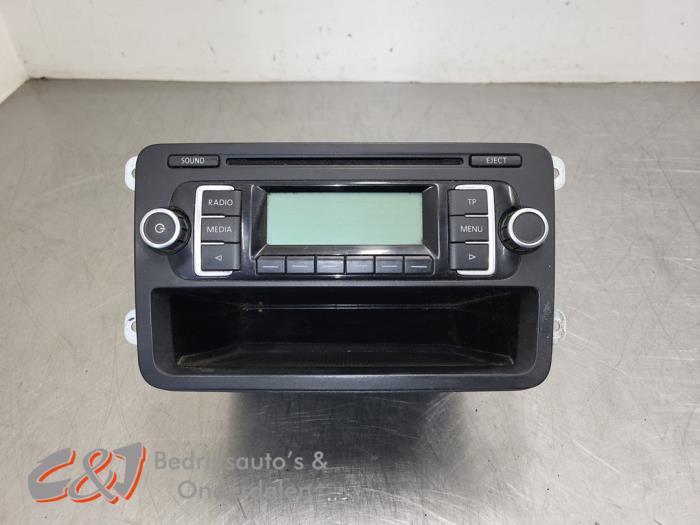 Radio van een Volkswagen Caddy, Auto-onderdelen, Gebruikt, -, Volkswagen, -