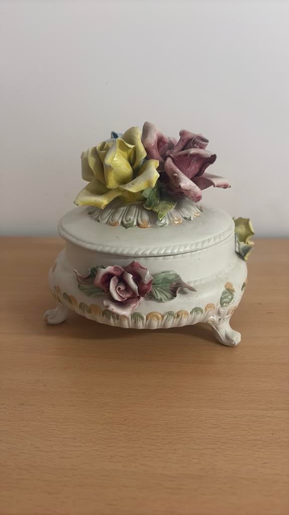 vintage sieradendoosje, Antiek en Kunst, Antiek | Keramiek en Aardewerk, Ophalen