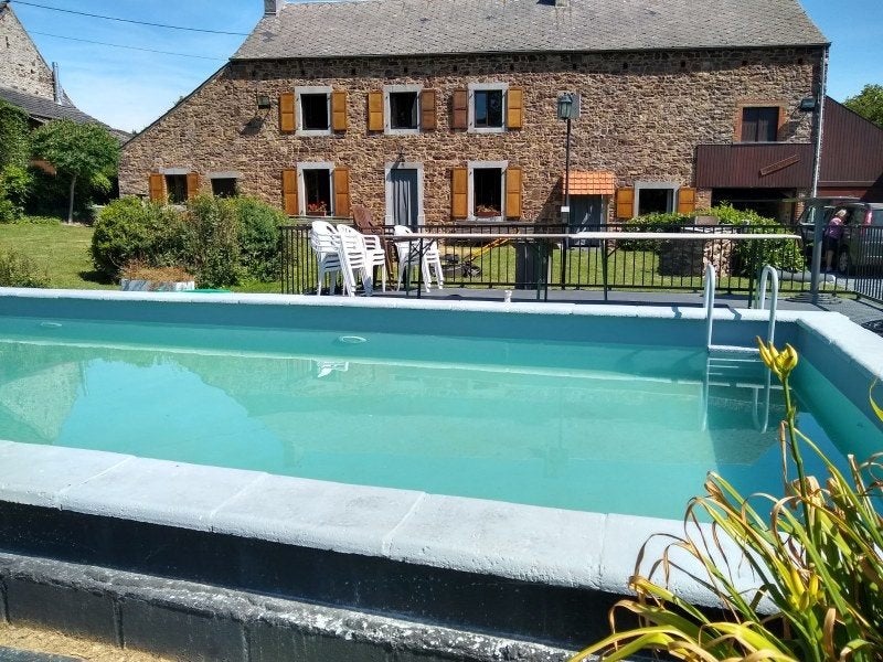 Promotion Ardennes privées avec piscine la semaine prochaine, Propriétaire, 4 chambres ou plus, Lit enfant, Ferme ou Cottage