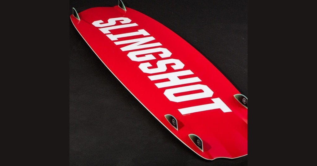 Slingshot Supernatural V1 kiteboard 146, Watersport en Boten, Kitesurfen, Directional, Ophalen, Zo goed als nieuw, Kiteboard