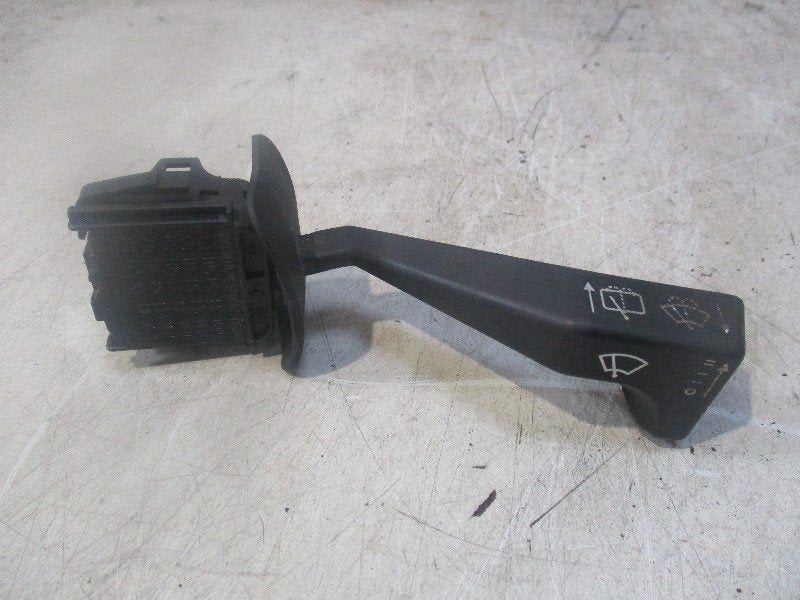 COMMODO ESSUIE-GLACE Opel Kadett E (01-1970/-) (090-243-395), Opel, Opel Automobile GmbH, Utilisé, Kontakt-opel@opel.com