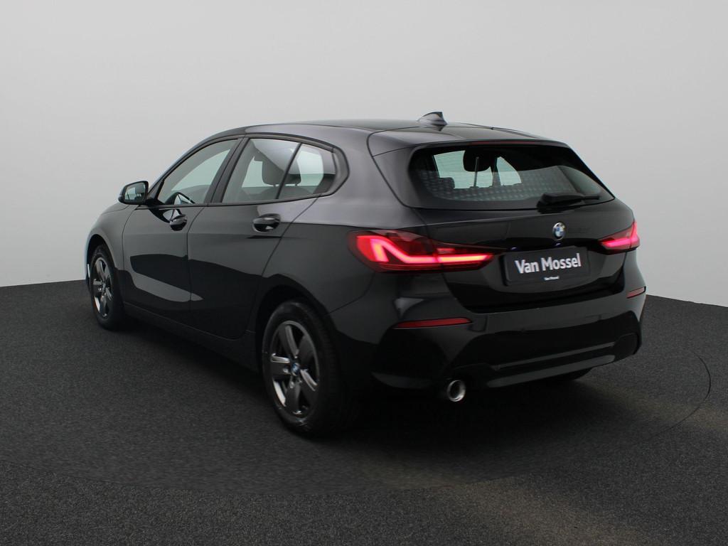 BMW 1 Reeks Hatch 116dA (85 kW) PDC V + A | Cruise control |, Auto's, BMW, Gebruikt, 116 pk, Zwart, 3 cilinders