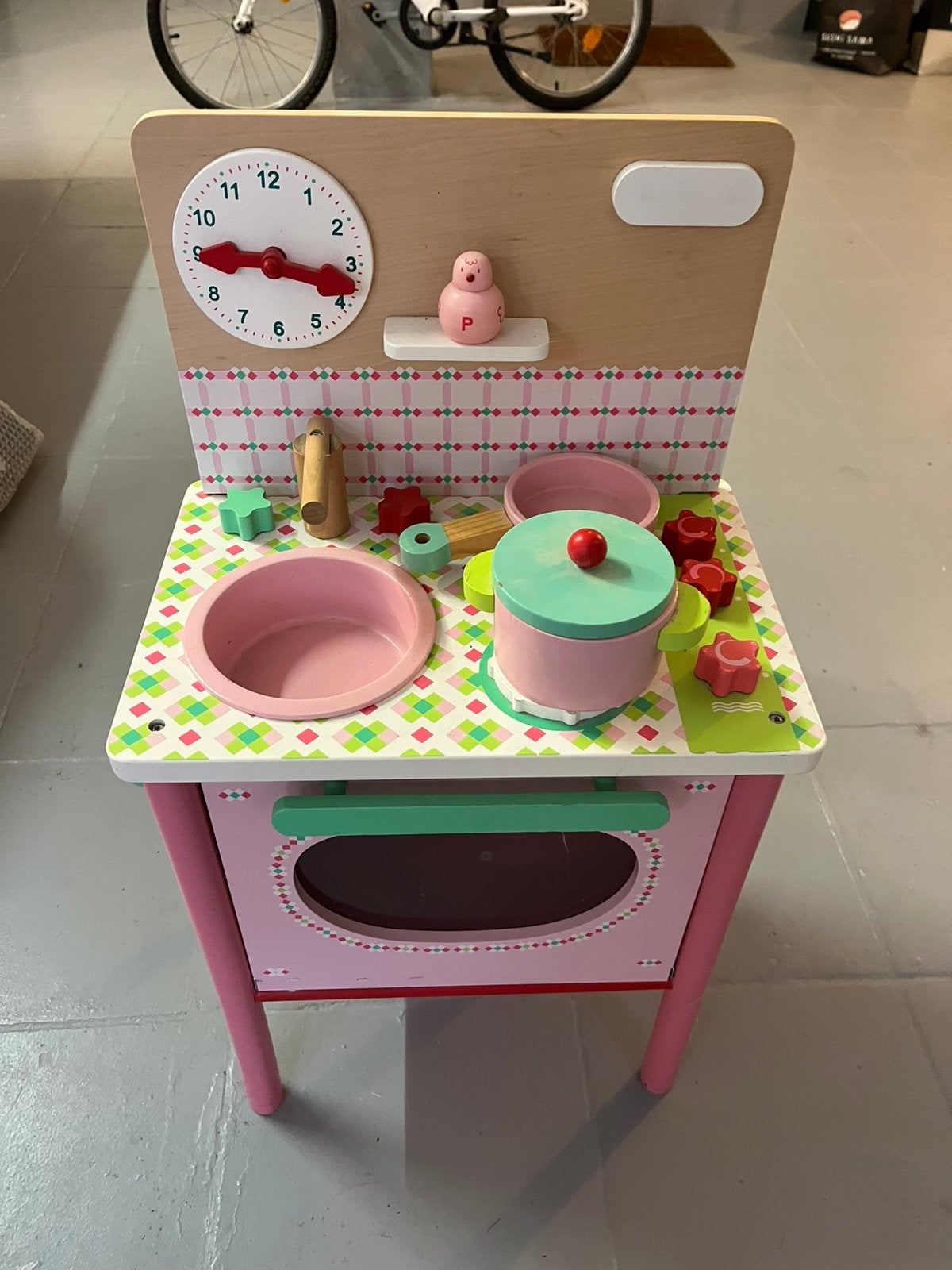 Cuisines enfant bon etat, Enlèvement, Comme neuf