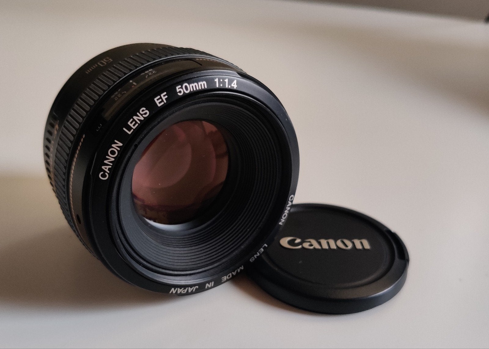 Canon EF 50mm 1.4 USM, Ophalen