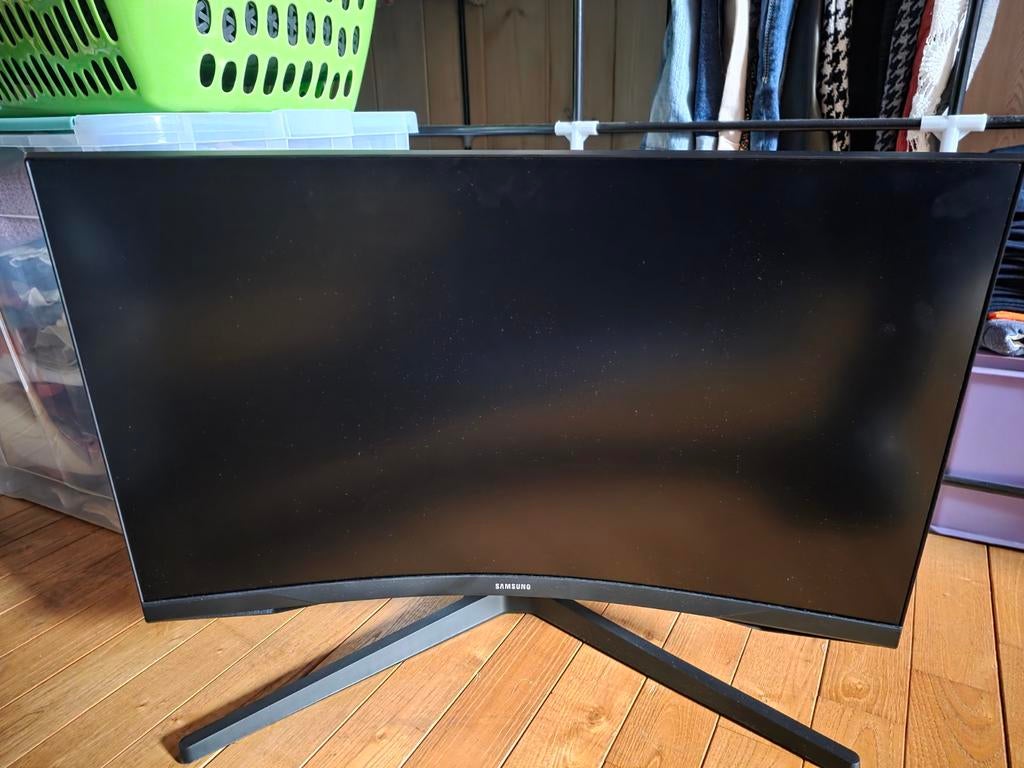 Samsung Odyssey G5 zwart gamescherm, Computers en Software, Monitoren, Zo goed als nieuw, HDMI, Gaming, Kantelbaar, Ophalen