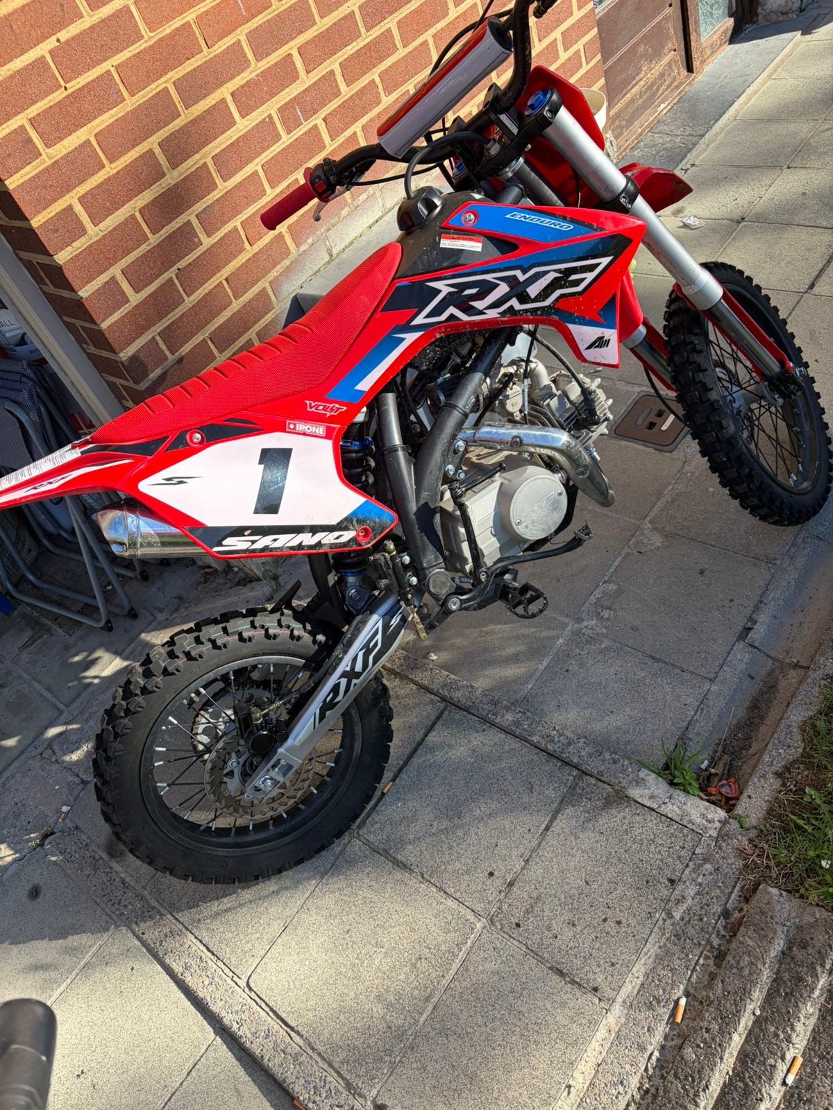 Vend dirt bike 125cc, Fietsen en Brommers, Ophalen, Zo goed als nieuw, Dirtbike