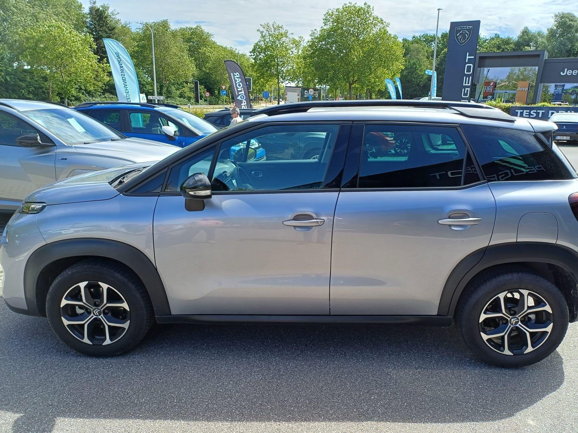 Citroën C3 Aircross 1.2 PureTech 130 S&S EAT6 PLUS ORIGINS, Autos, Argent ou Gris, Electronic Stability Program (ESP), Entreprise