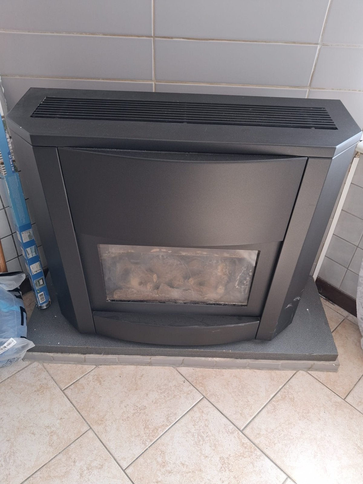 Gaskachel 2 stuks, Huis en Inrichting, Haarden, Ophalen, Zo goed als nieuw