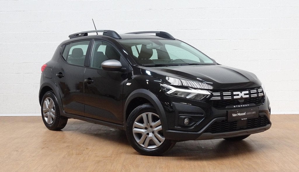 Dacia Sandero TCe 90 Stepway, Voorwielaandrijving, Stof, Gebruikt, Zwart