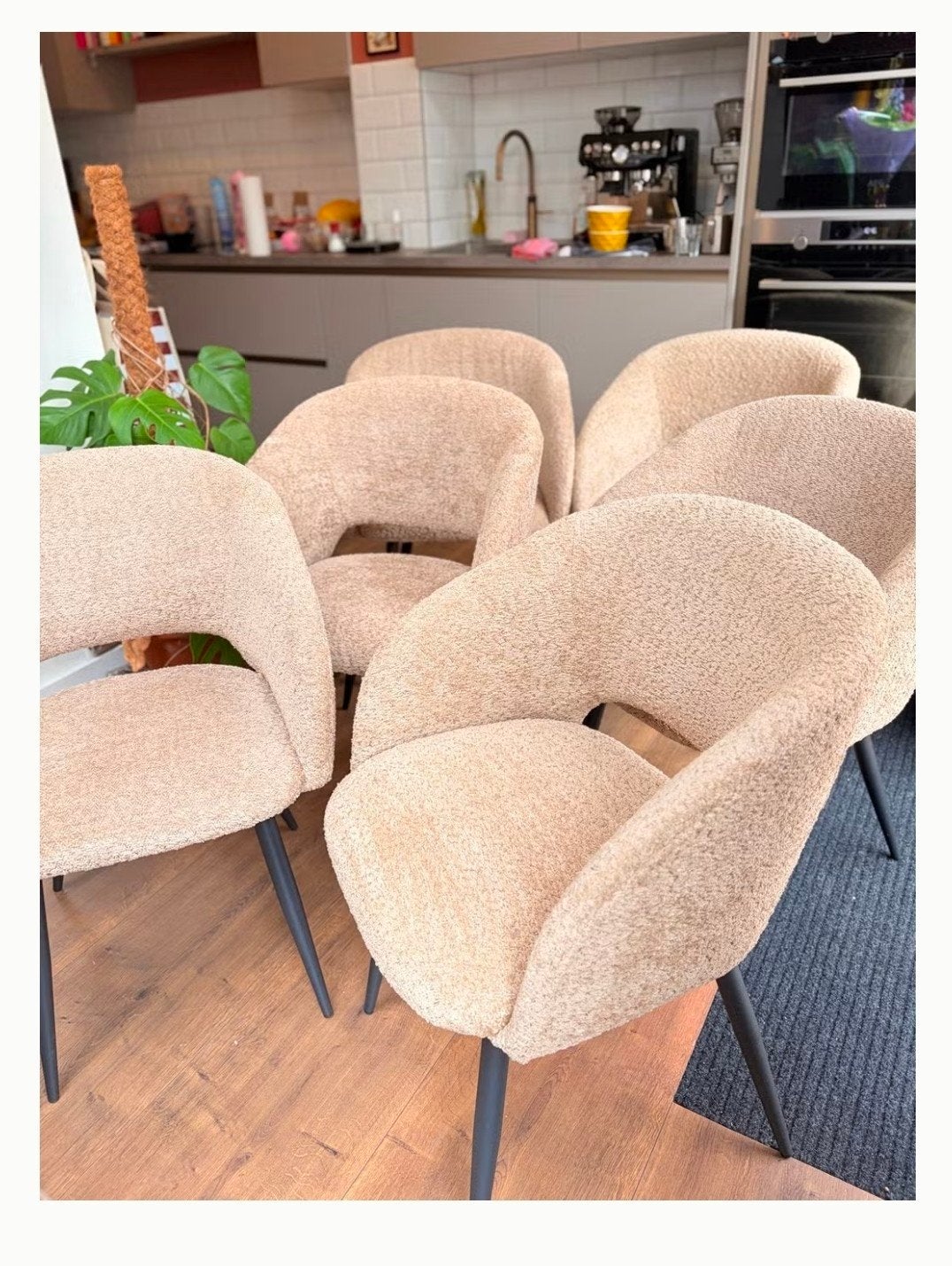 Stoelen, Ophalen