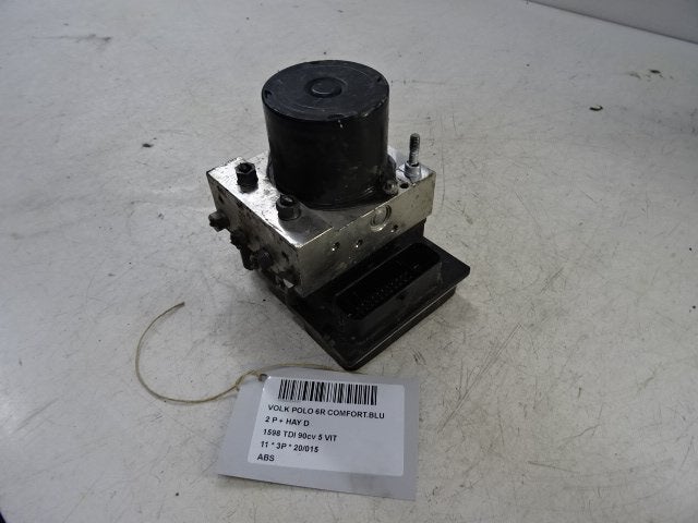 ABS POMP Volkswagen Polo V (6R) (6R0907379AK), Auto-onderdelen, Gebruikt, Volkswagen