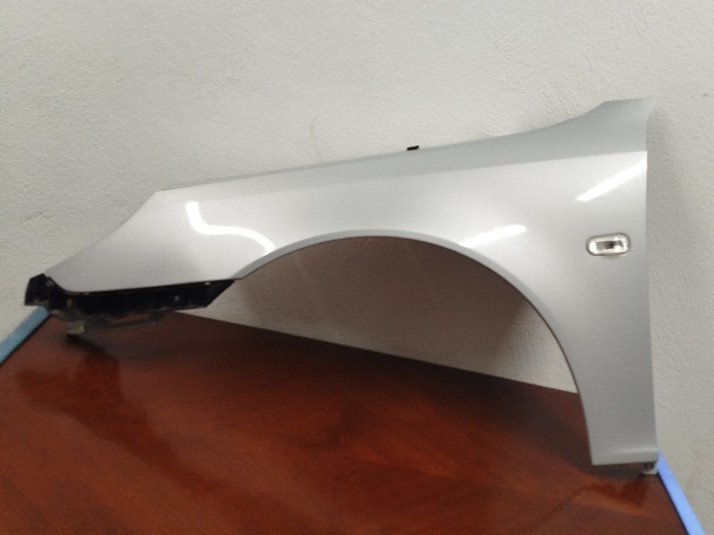 Spatbord links voor Saab 9-3 Facelift (2008-2012) Zilver, Auto-onderdelen, Ophalen, Voor, Saab, Spatbord