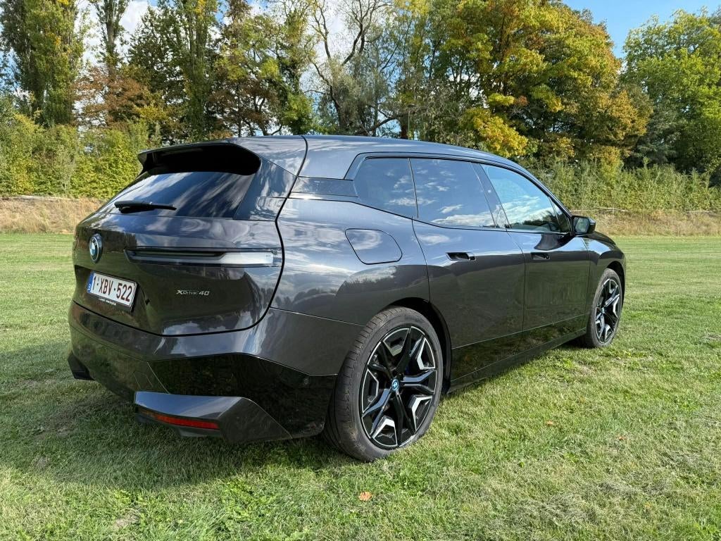 BMW IX xdrive 40  (elektrisch) 25.000 km, Auto's, BMW, Automaat, Monovolume, Euro 6, IX