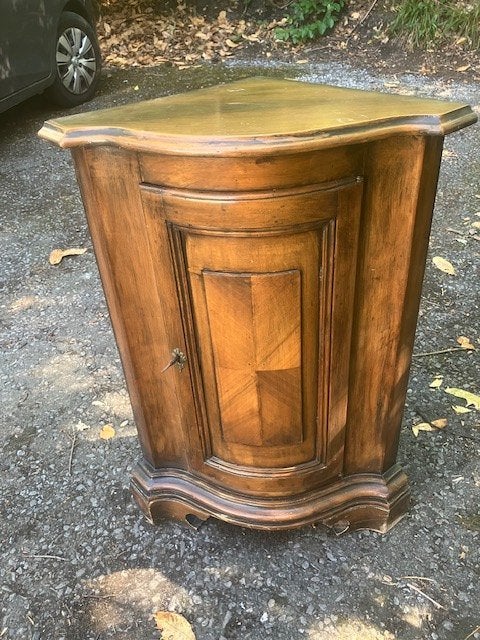 MEUBLE DE COIN, Enlèvement, Utilisé