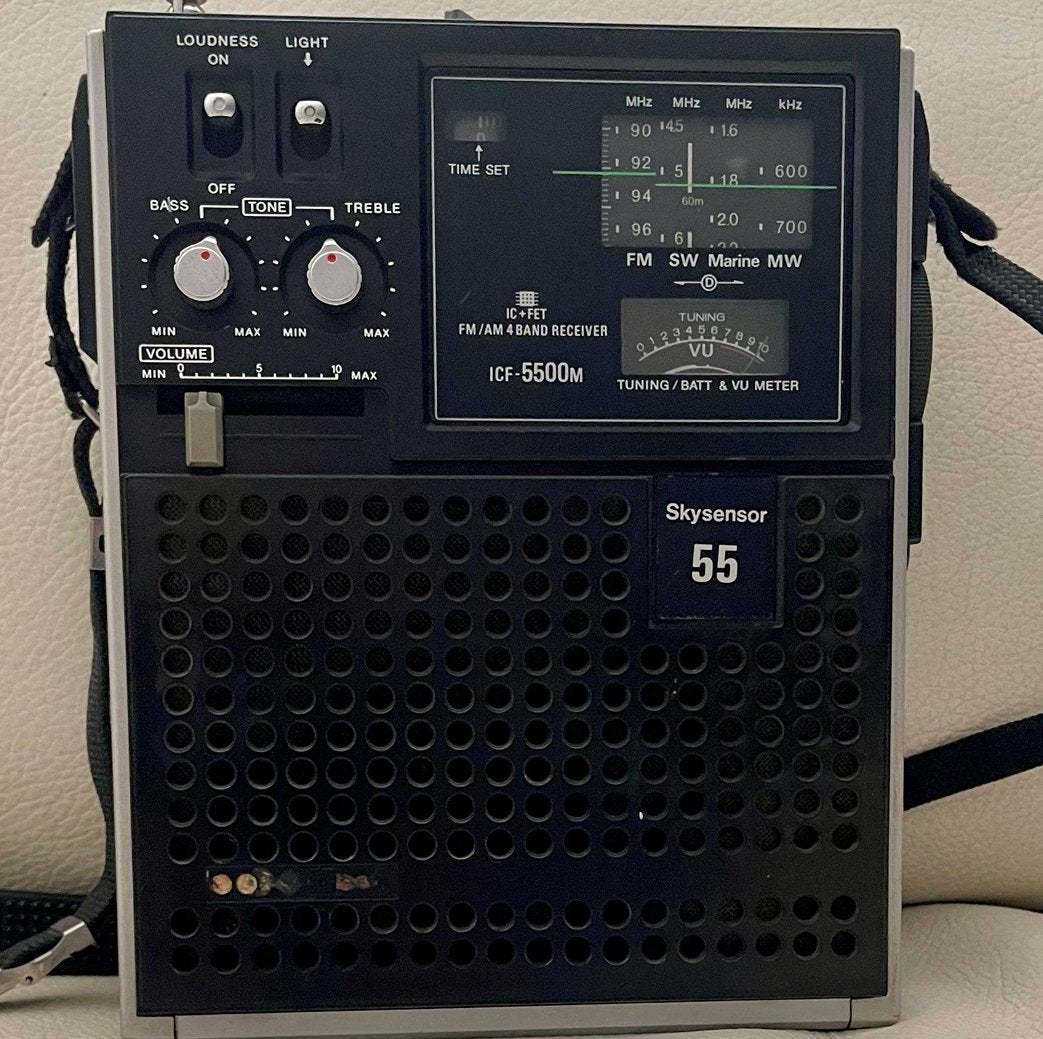 Vintage Sony Skysensor 55 (model ICF-5500M), Ophalen of Verzenden, Zo goed als nieuw, Radio