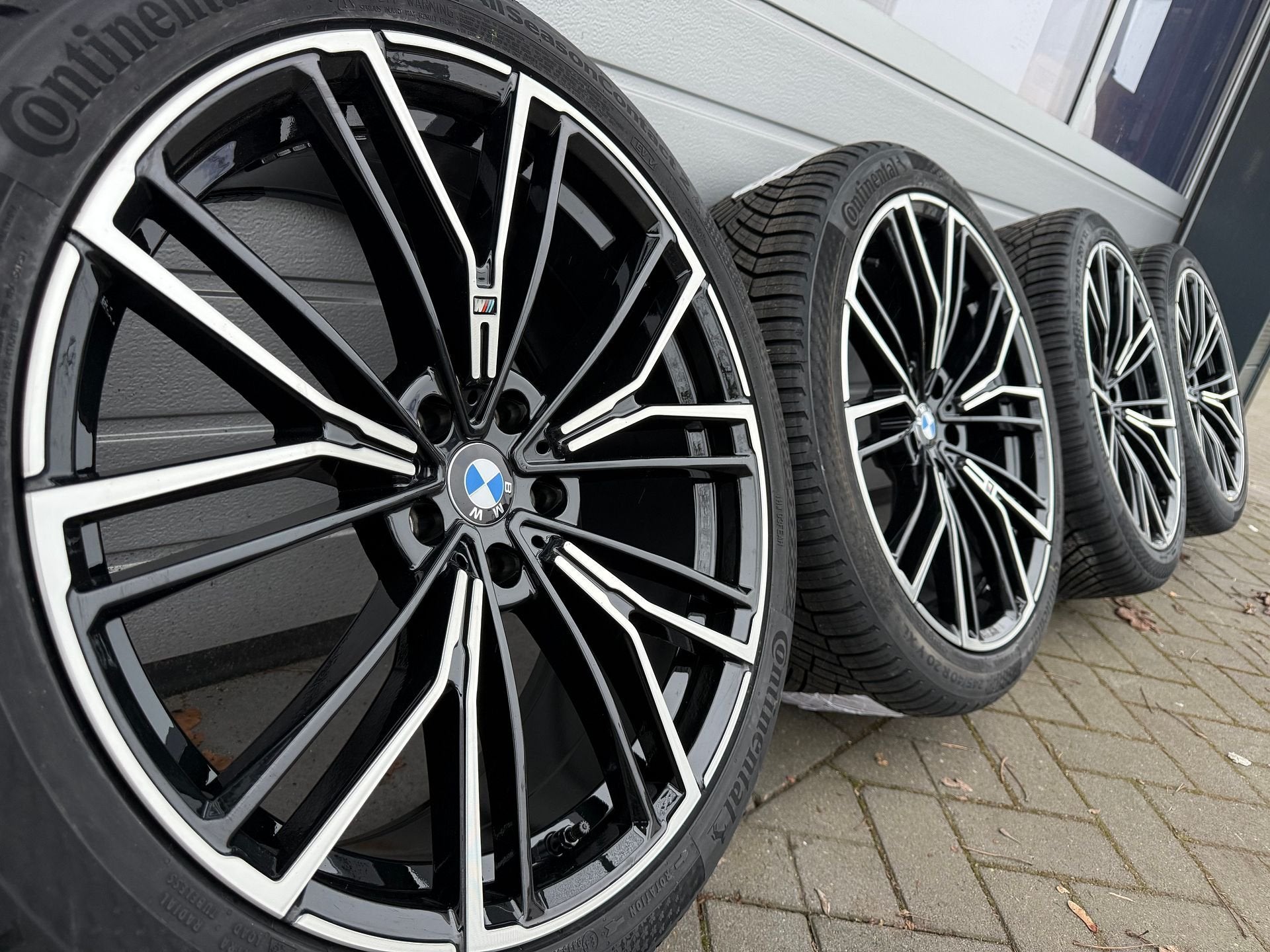 20" BMW 7 i7 G70 G32 X3 G01 G45 X4 G02 G68 G60 G61 velgen, Auto-onderdelen, 245 mm, -, -, Banden en Velgen