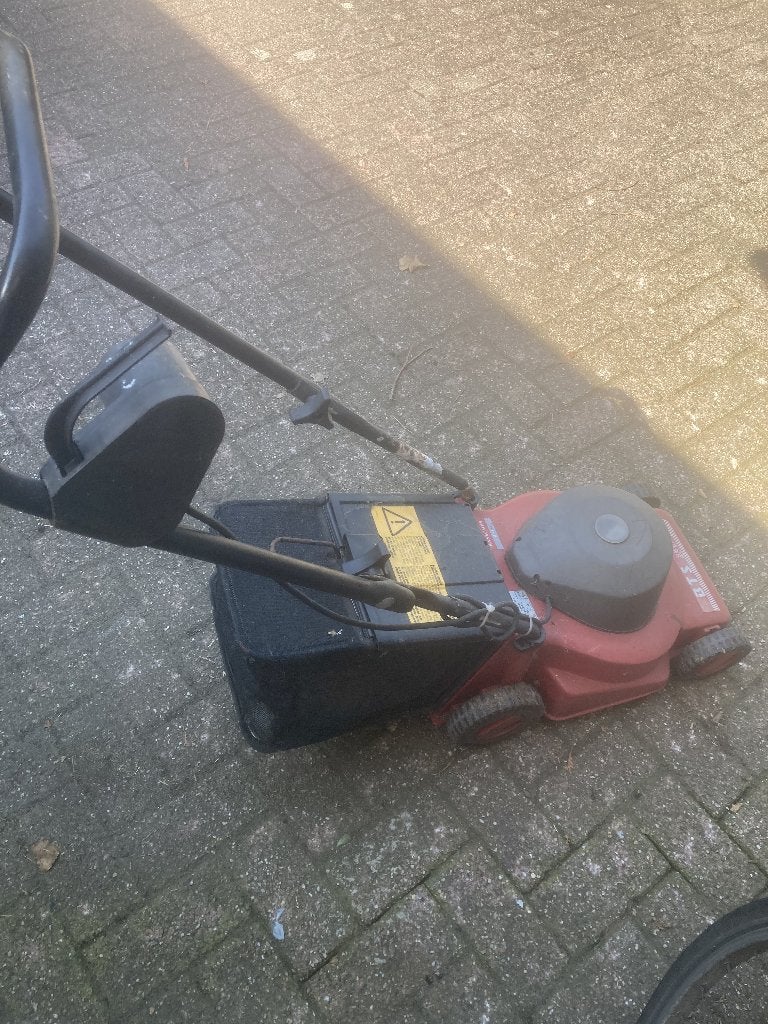elektrische grasmaaier, Ophalen, Cirkelmaaier, BTS, Elektrische grasmaaier