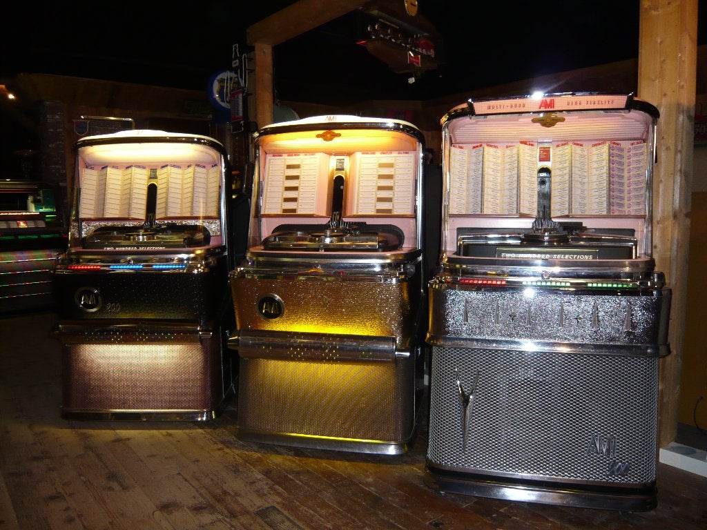 grande coll de juke-box en vente le dimanche à partir de 13, Enlèvement ou Envoi, Comme neuf, 1950 à 1960, Autres marques