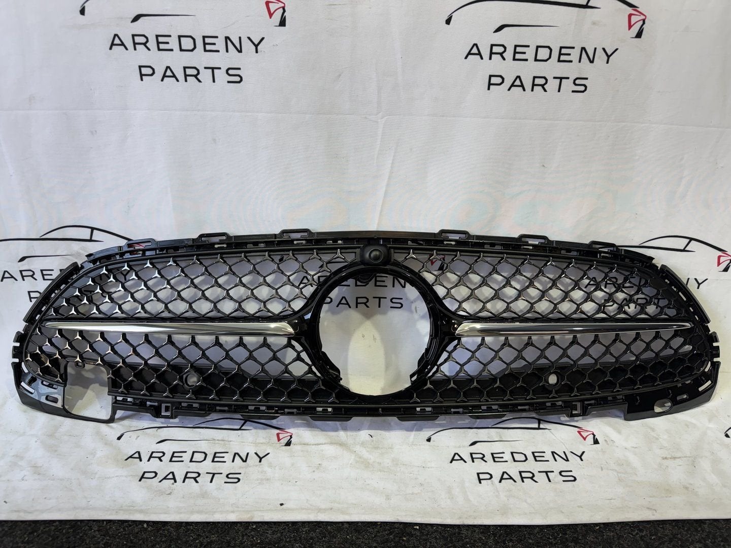 Mercedes C Klasse W206 AMG Line Diamond Grill A2068882100, Utilisé, -, -, Enlèvement ou Envoi
