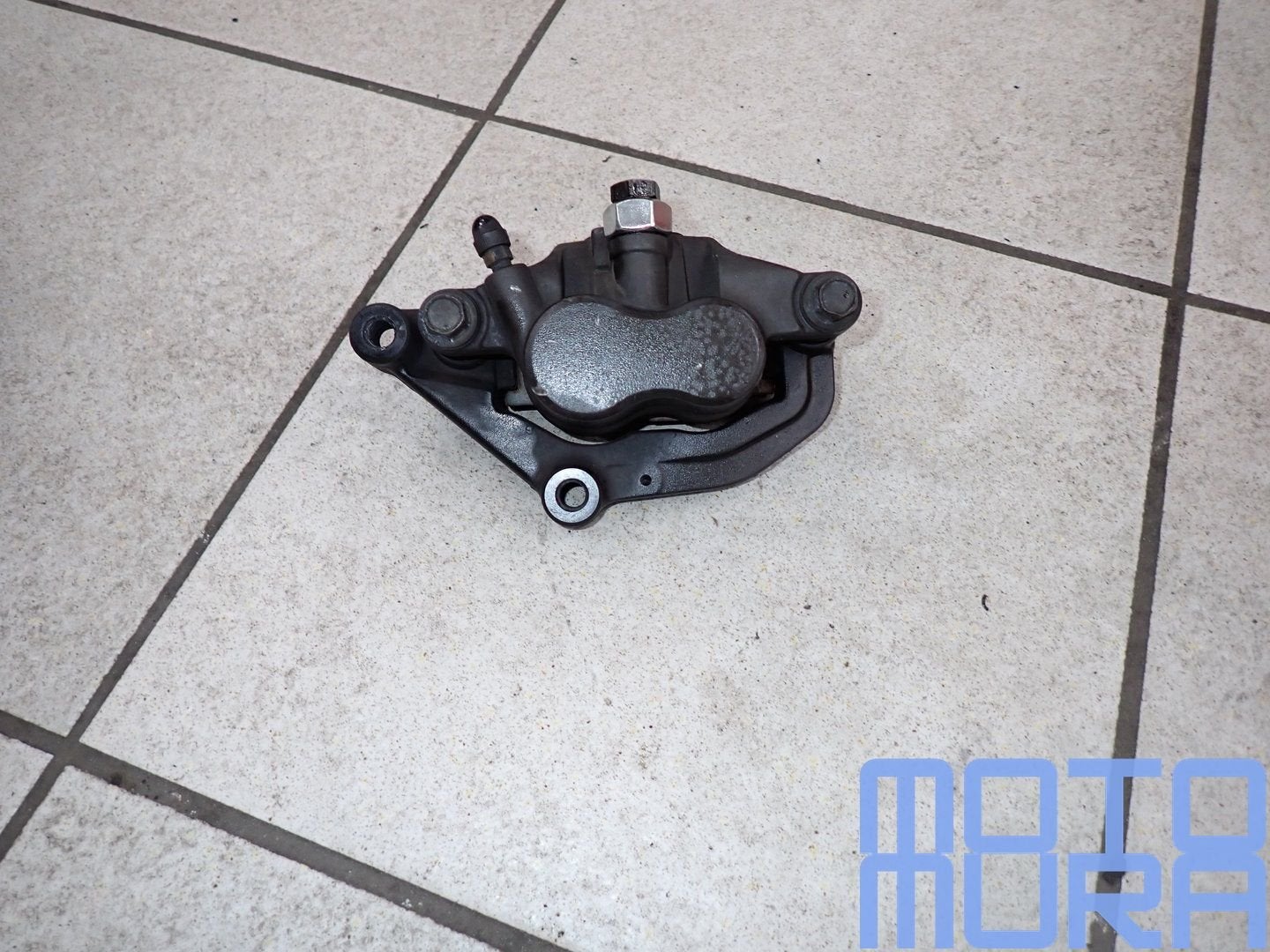 Voorremklauw links Yamaha MT03 2006 - 2013 MT 03 MT-03 linke, Motos, -, Utilisé, -, -