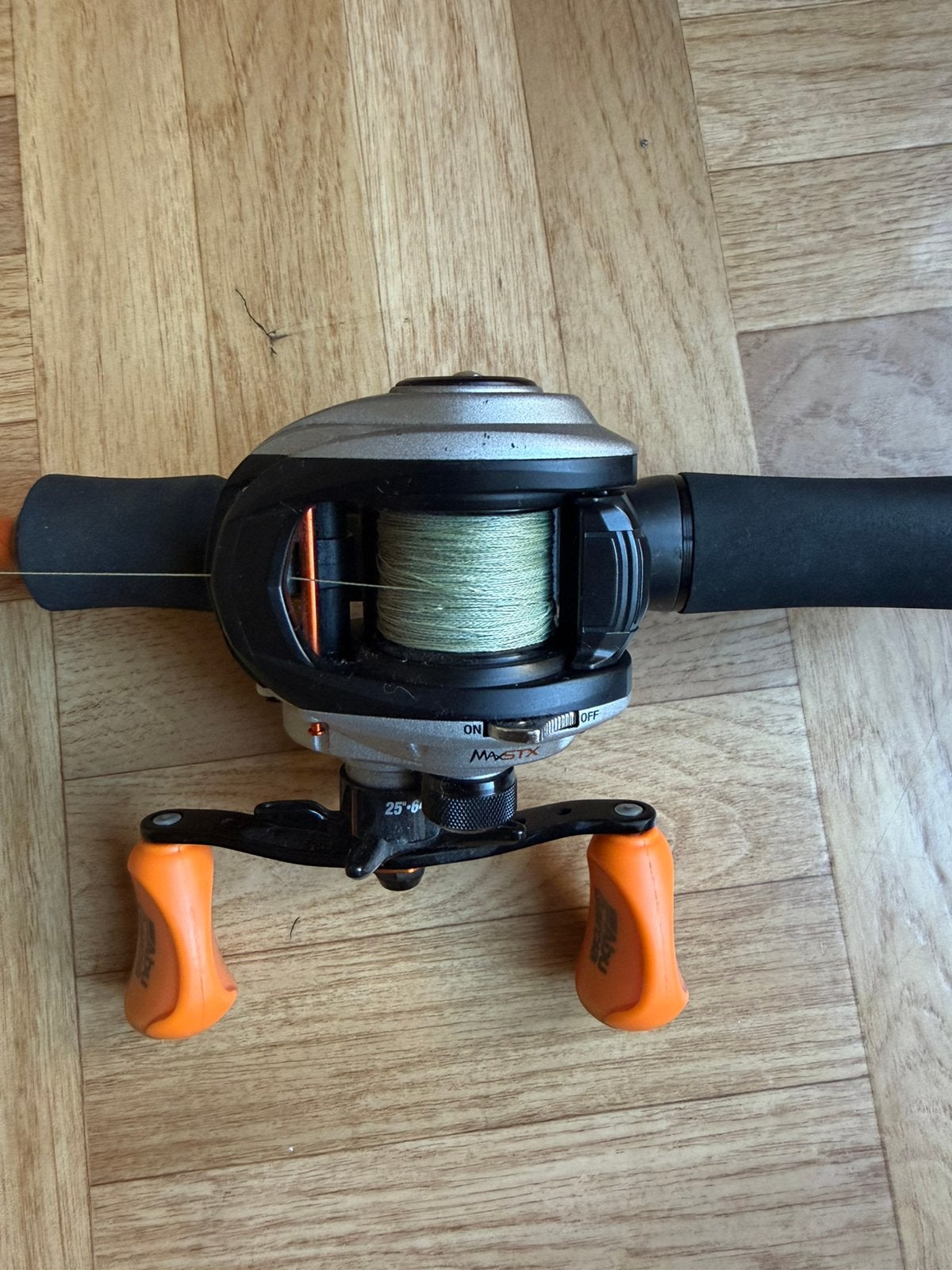 abu garcia Max STX baitcaster, Ophalen, Zo goed als nieuw