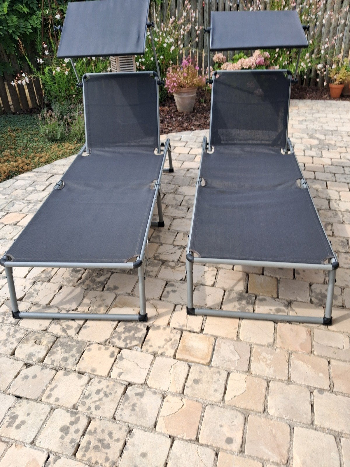 2 chaises longues à vendre, Enlèvement, Comme neuf, Aluminium, Pliant