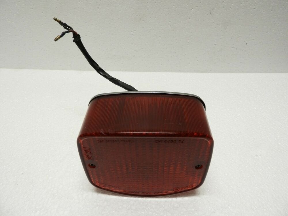 Z1000 1979 - 1980 Kawasaki Achterlicht D1-43723, Motoren