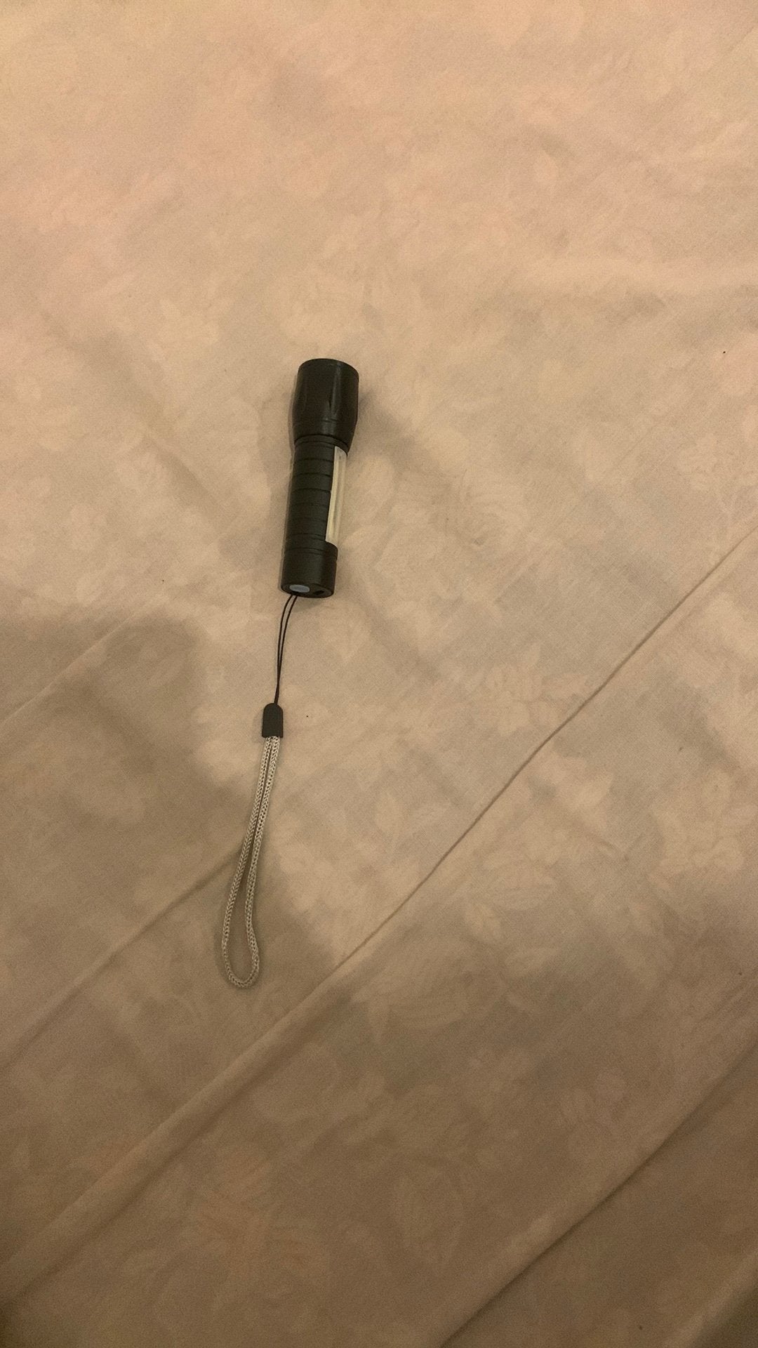 Lampe de poche rechargeable, Enlèvement, Comme neuf