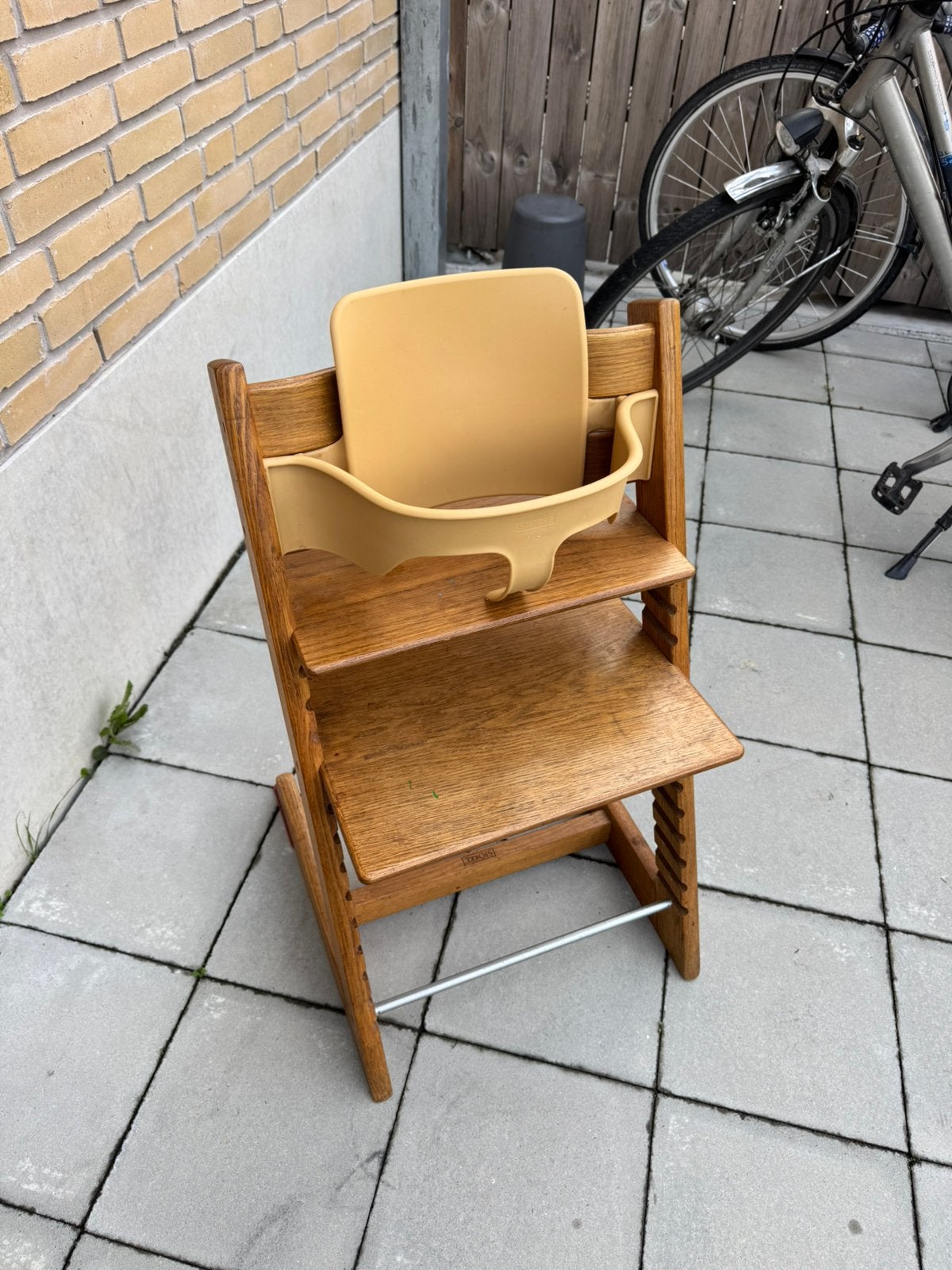 Stokke tripp trapp kinderstoel met babyset, Enlèvement ou Envoi, Comme neuf
