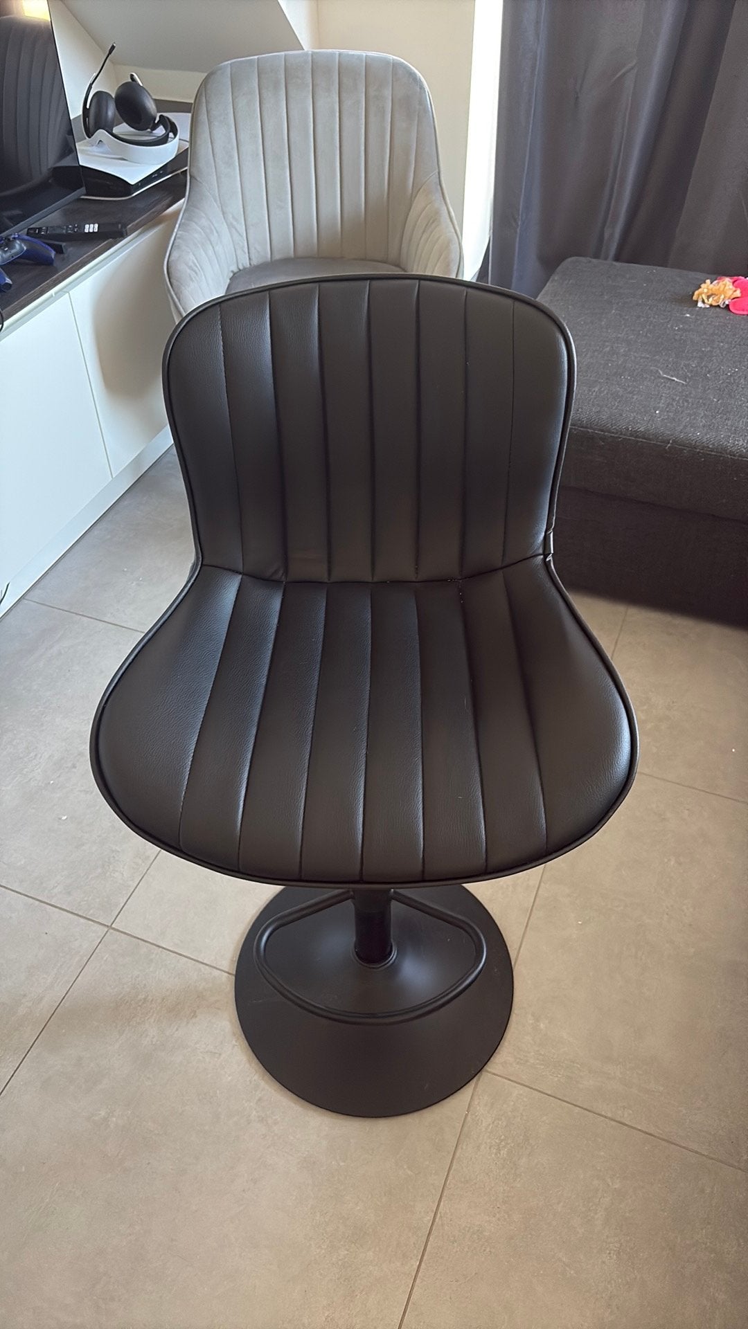Stoelen, Huis en Inrichting, Ophalen, Leer, Zo goed als nieuw, In hoogte verstelbaar