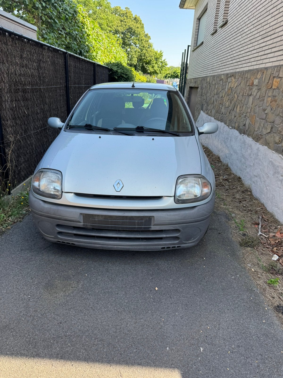 Renault Clio, Autos, Argent ou Gris, Achat, 4 portes, Automatique