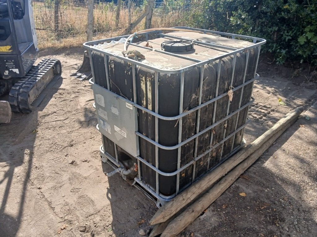 regenwatertank  IBC  1000 L, Tuin en Terras, Ophalen, Gebruikt, Metaal, Met pomp