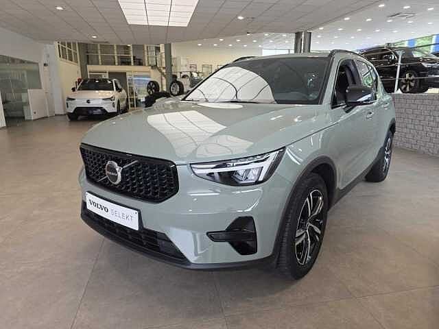 Volvo XC40 T2 AUT Plus Dark, Auto's, Bedrijf, 5 zetels, Grijs, 127 pk
